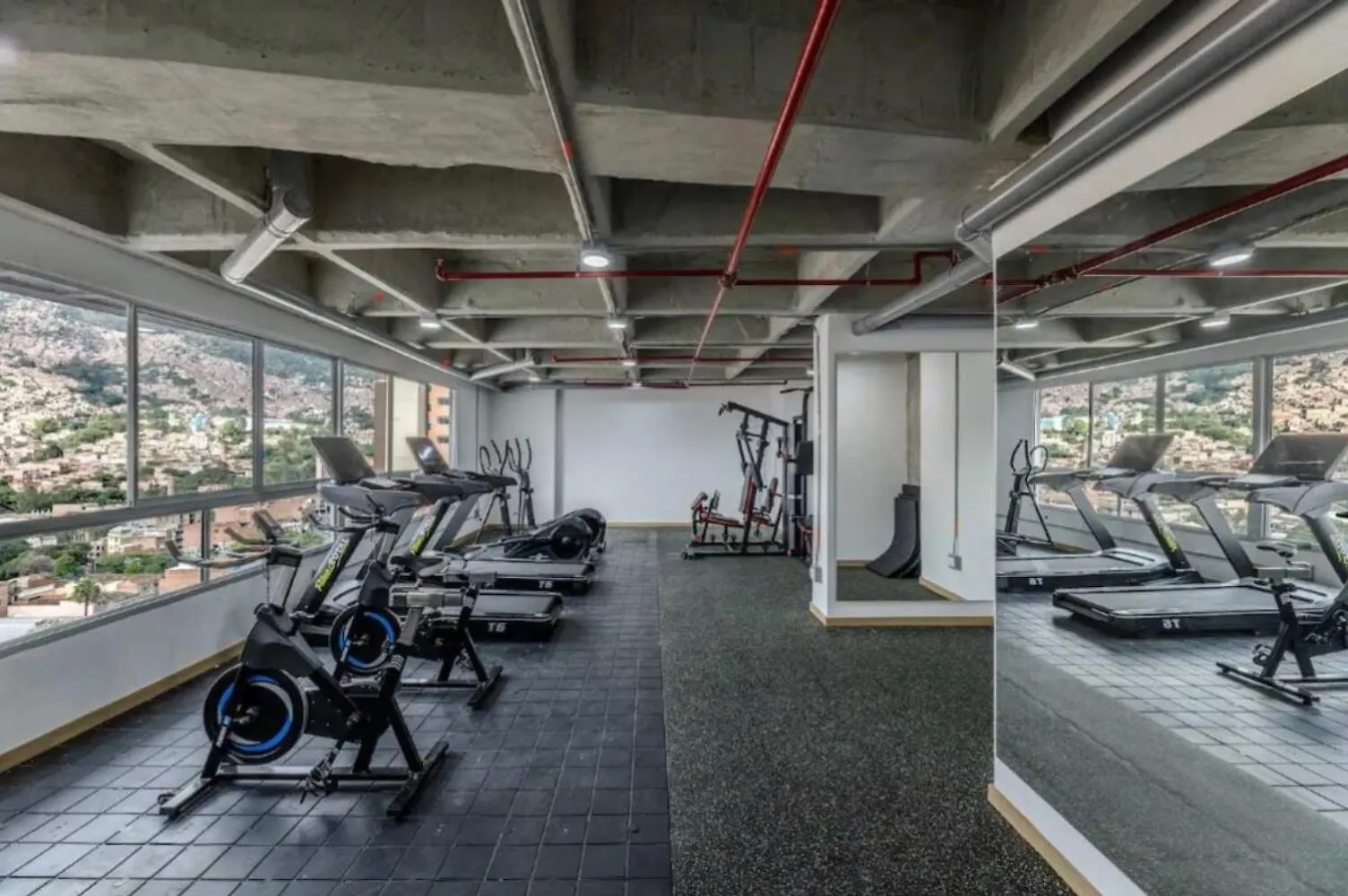 Loft Luminoso Y Moderno Con Excelentes Vistas Διαμέρισμα Μεντεγίν Κολομβία