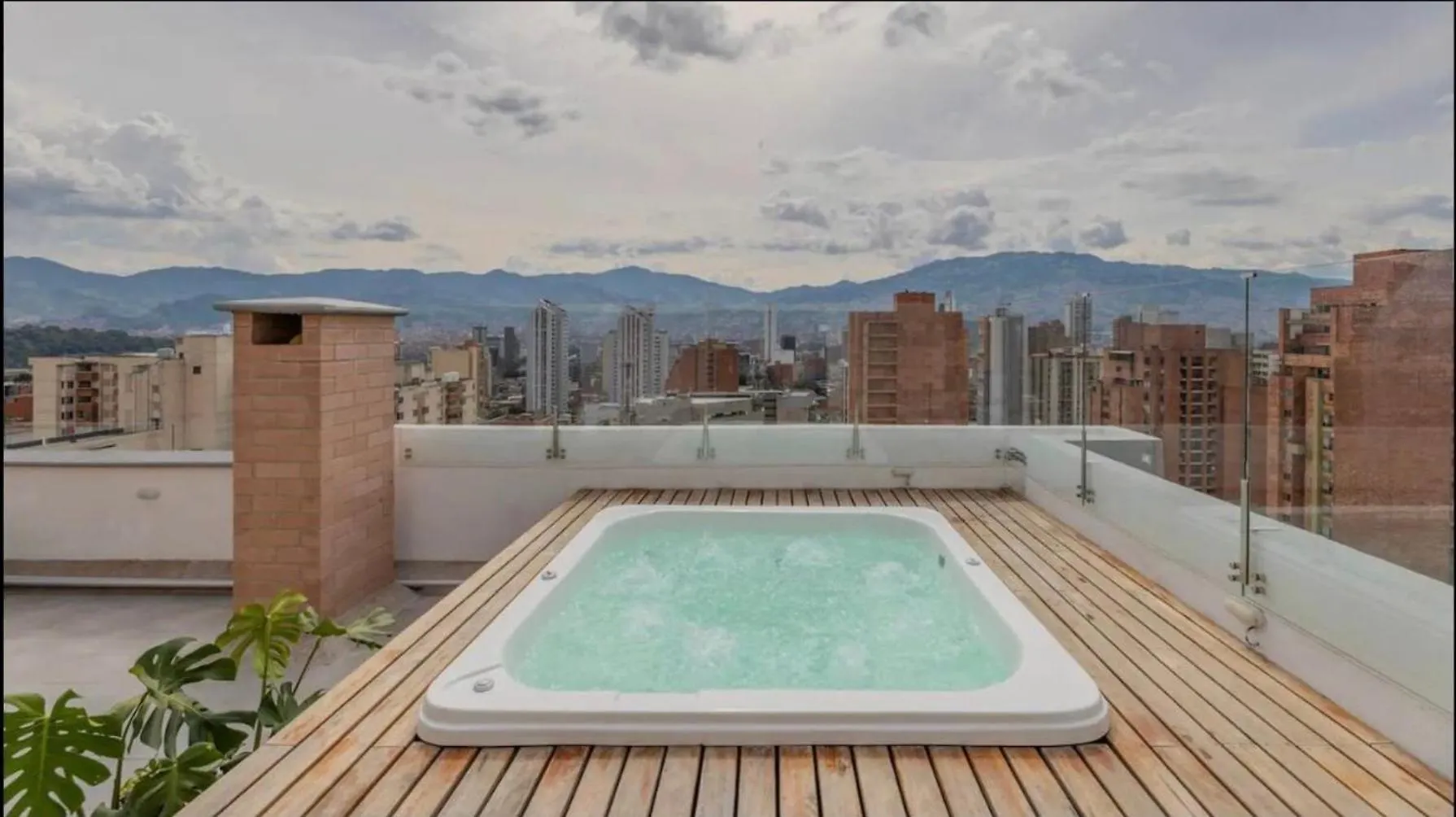 Apartmán Loft Luminoso Y Moderno Con Excelentes Vistas Medellín